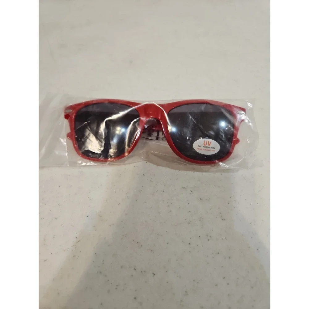 Coca-Cola Red Sunglasses UV Protection Promotional Collectible NIP‎
